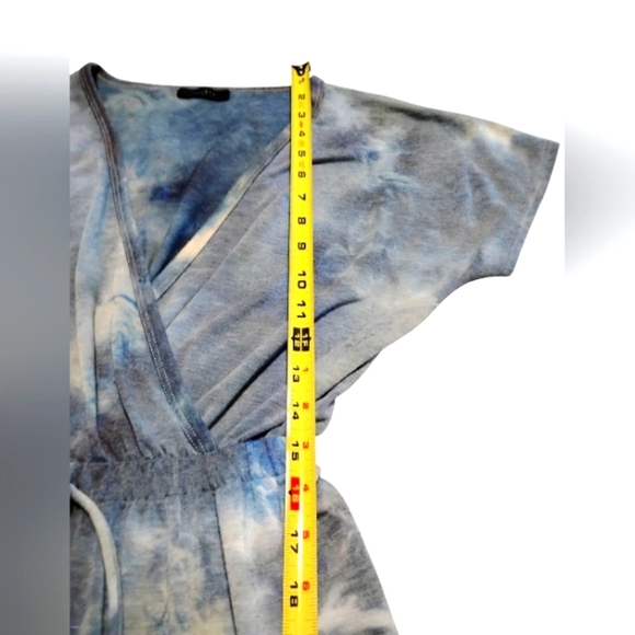 21 Saints | 💙 Rad Woman's Blue Tie-Dye Jumpsuit | Size Medium 💙 - Picture 11 of 15